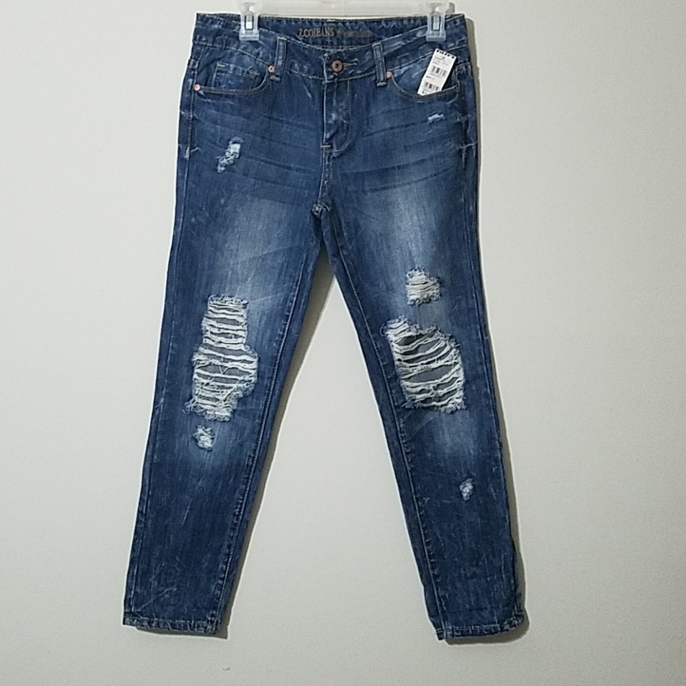 ZCO WOMENS DISTRESSED  JEANS